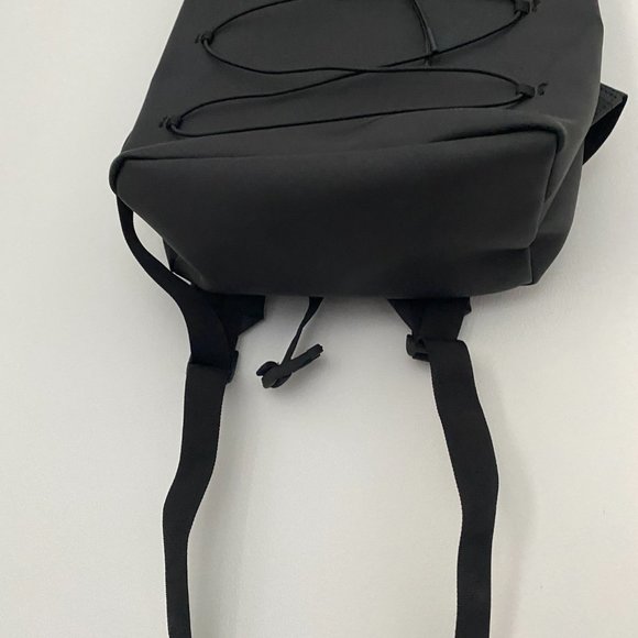 Rains waterproof, roll top backpack - Picture 5 of 9